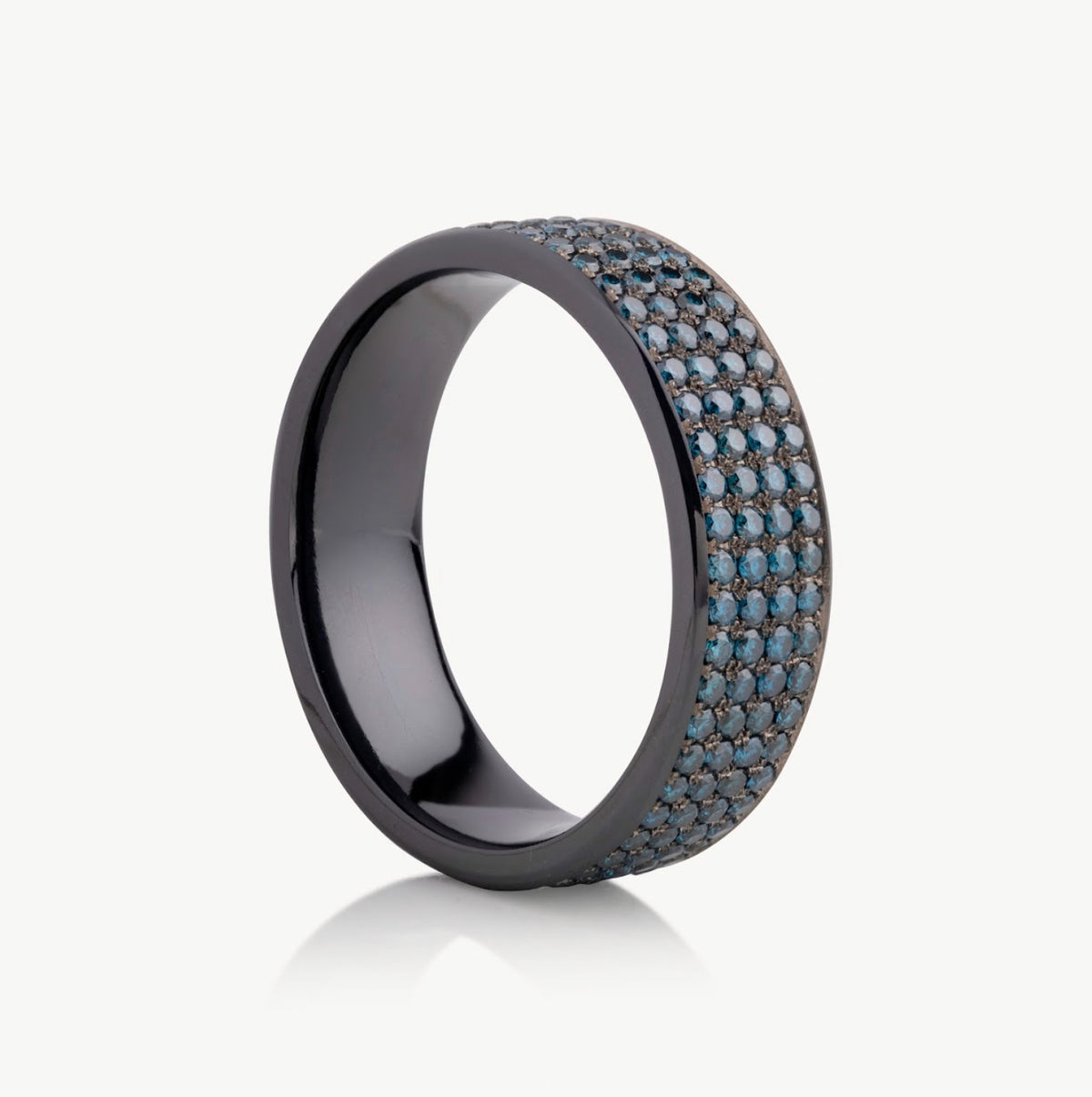 Men&#39;s 7MM Flat Wedding Band with 4 Rows of Blue Diamonds - Choice of Zirconium