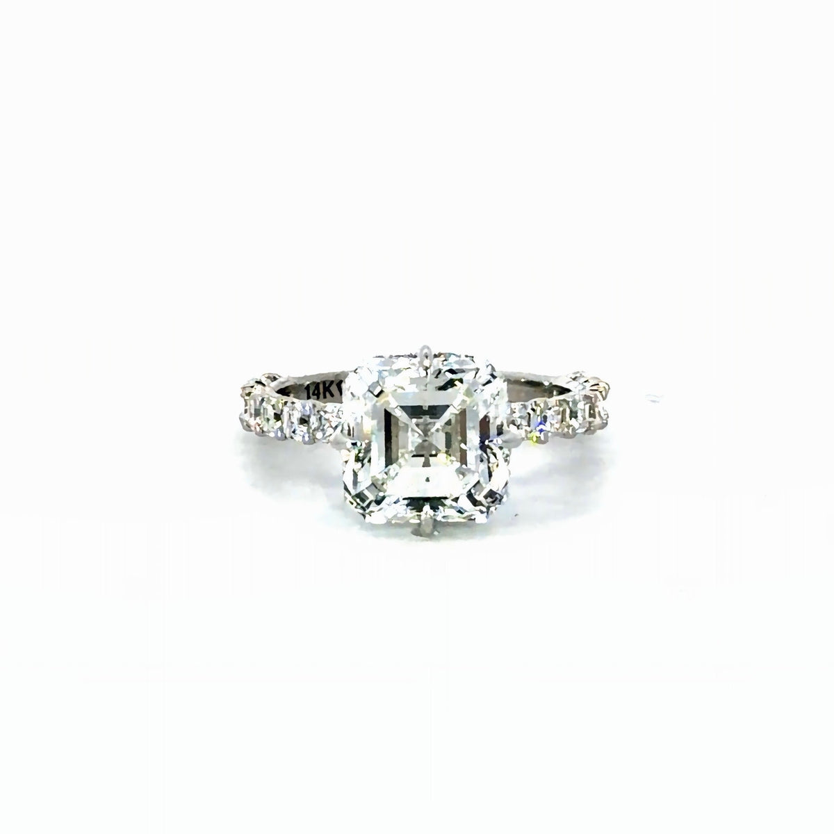 Asscher Cut Lab Diamond Engagement Ring | Asscher Diamond Illusion Setting & Reverse Halo | 18KT Gold - Lab Engagement