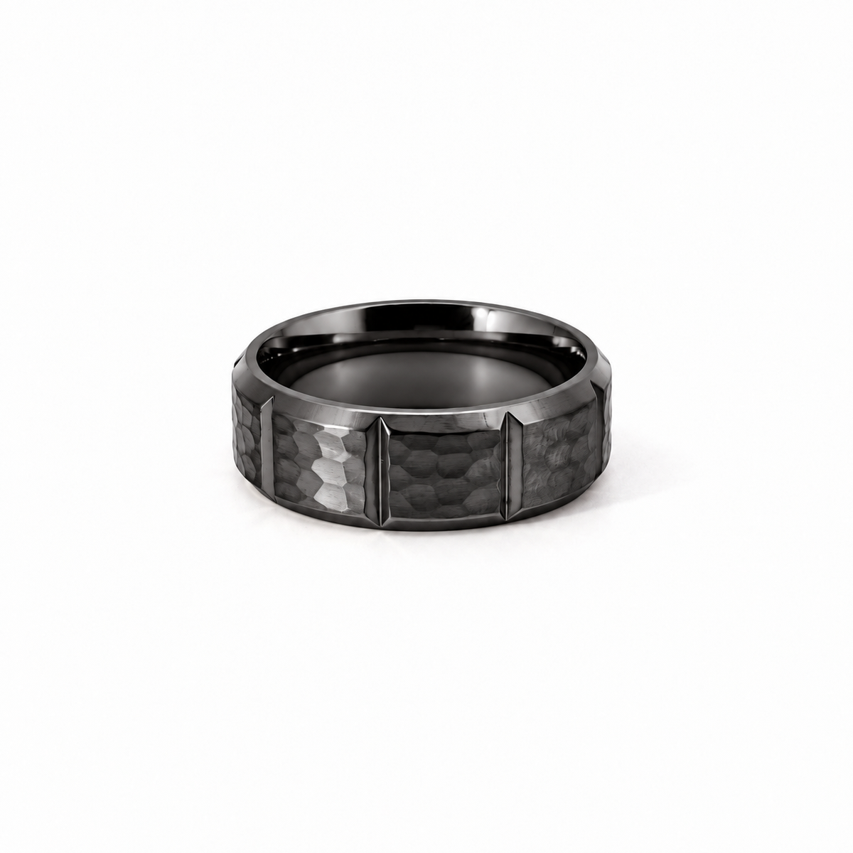 Men’s Flat Bevelled Edge Wedding Band with Hammer Finish and Deepseg Design Pattern | 6MM to 8MM | 14KT White Gold