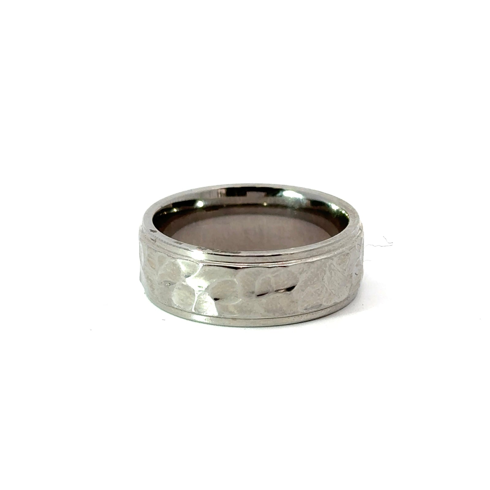 Men’s Flat Grooved Edge Wedding Band with Rock Polish Finish - 6 / 7 or 8MM - Choice of White Gold / Yellow Gold