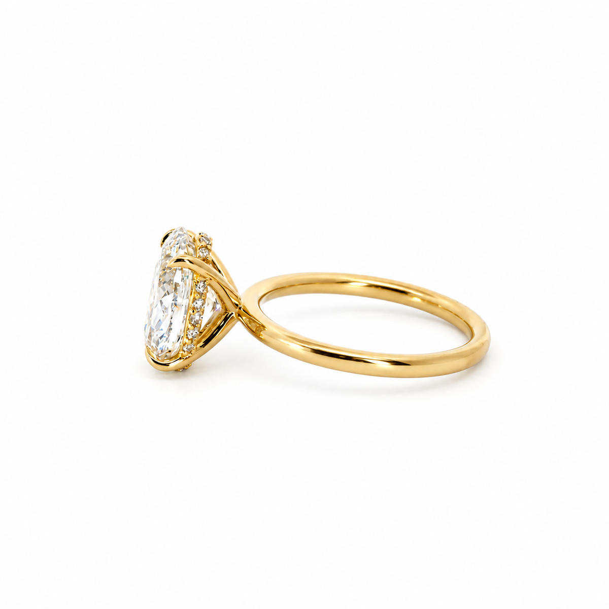 Portuguese Cut Oval Lab Diamond Engagement Ring | 1.80MM Tube Shank | Reverse Halo - Lab Engagement Ring