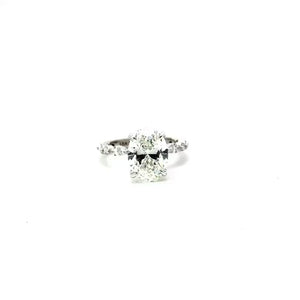 Oval Cut Natural Diamond – Marquise & Round Station Band with Diamond Prongs – video