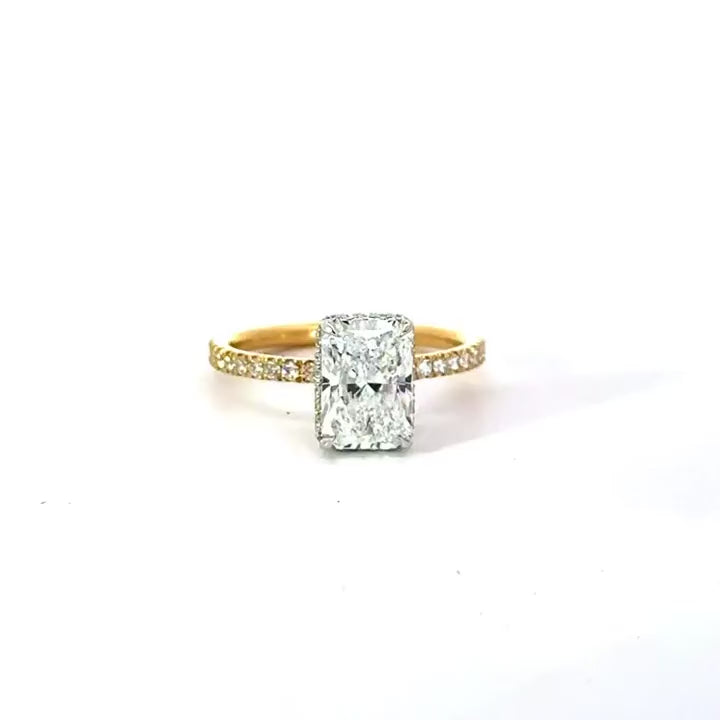 Radiant Cut Natural Diamond – Reverse Halo – video