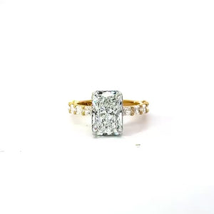 Radiant Cut Natural Diamond – Rotated Radiant Shank – video