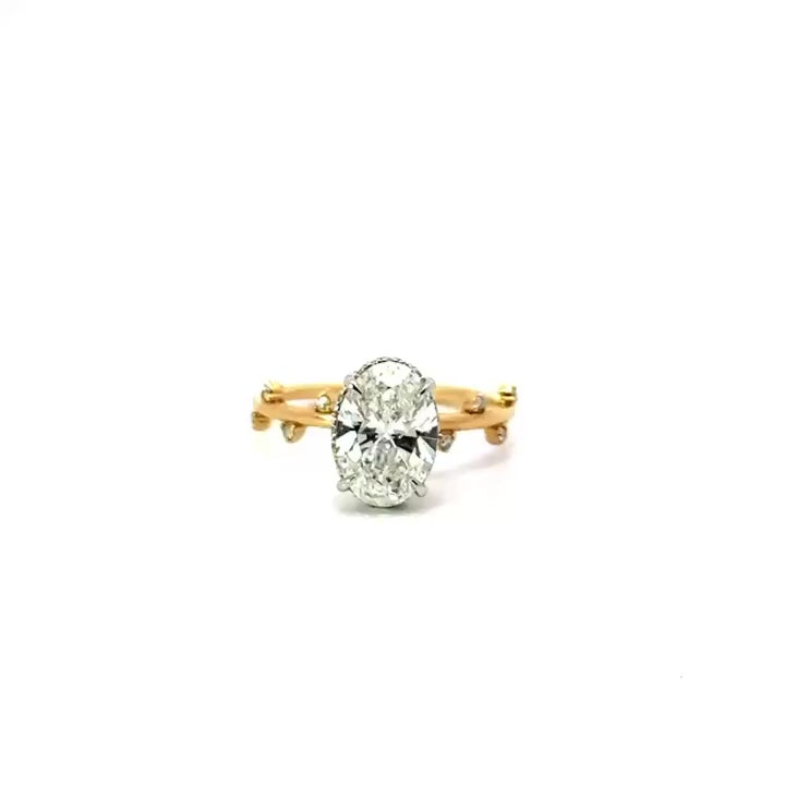 Oval Cut Natural Diamond – 1.50MM Tube, Floating Diamonds & Reverse Halo Design – video